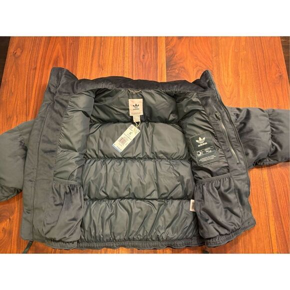Adidas Women's Dark Green Velvet Down Full Zip Puffer Jacket Size Small NWT - Picture 7 of 14